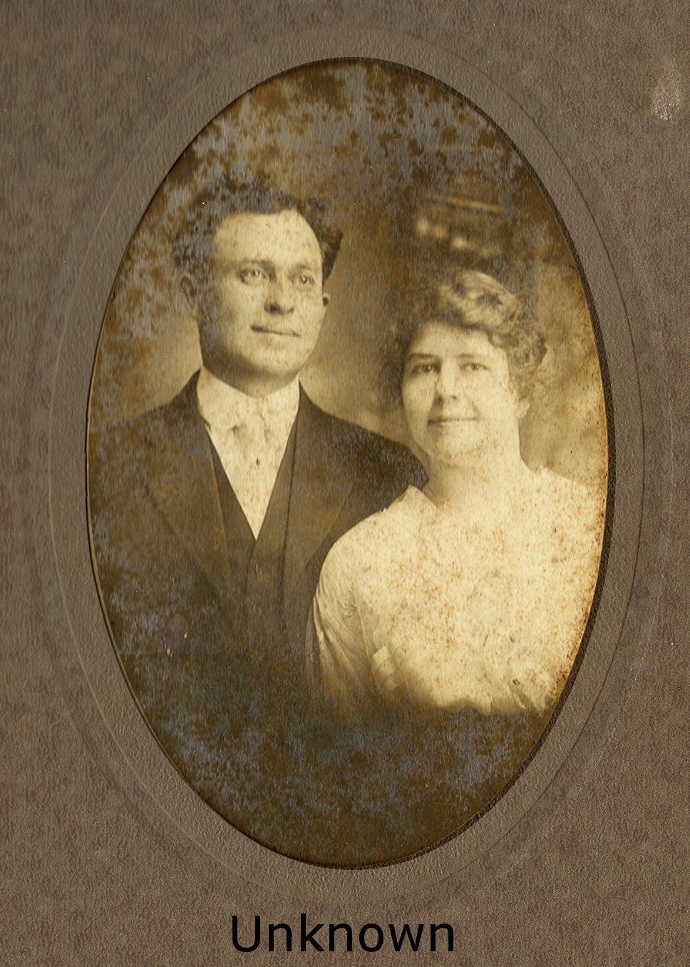 Oscar Lee Ashby Torbett and Emma Esther (Schneider) Torbett